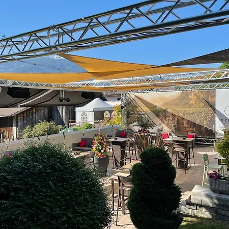 Chez Stephane Et Maria Nocleg ze śniadaniem 3*